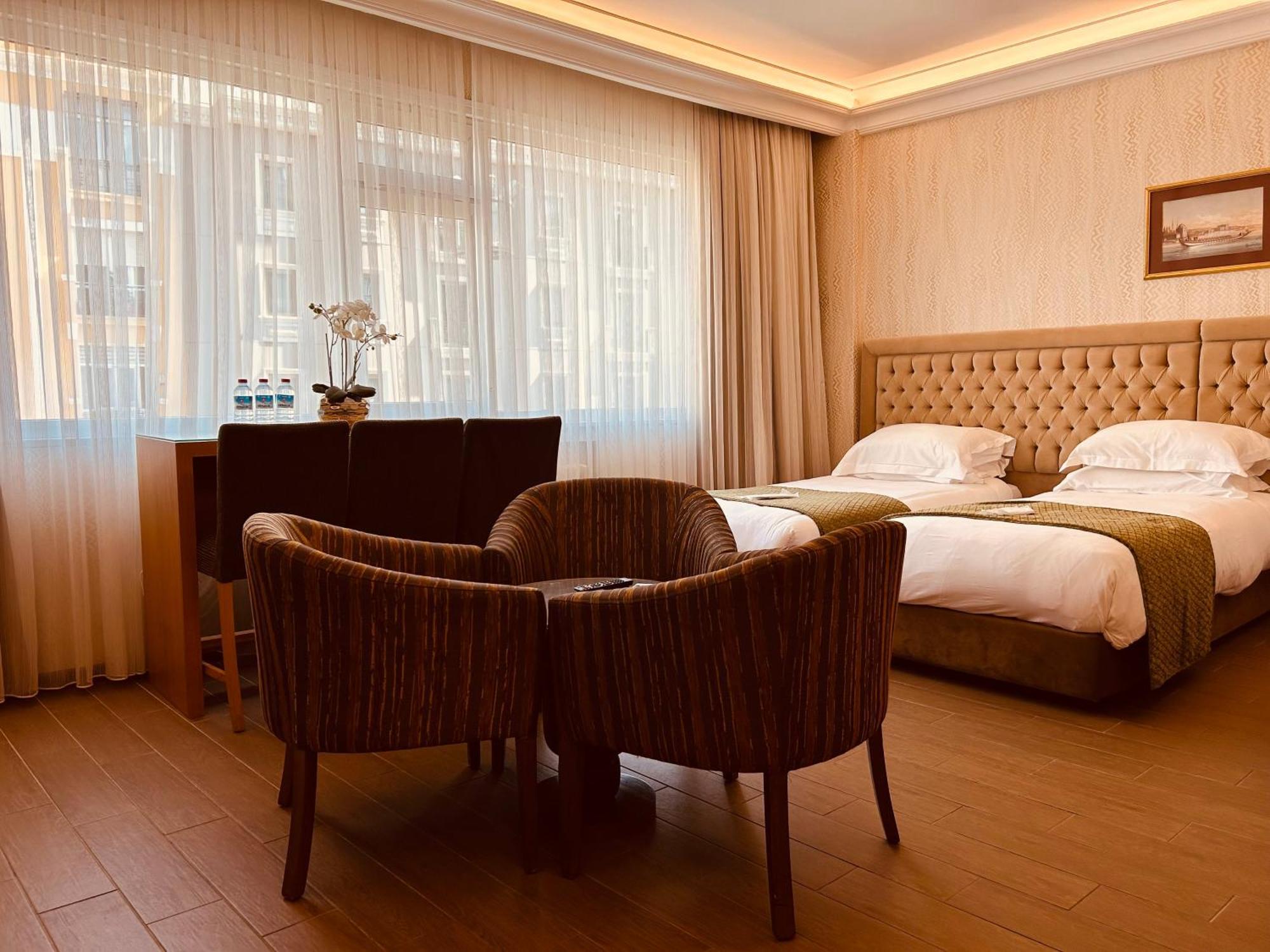 Lily Rooms Istanbul Exterior foto