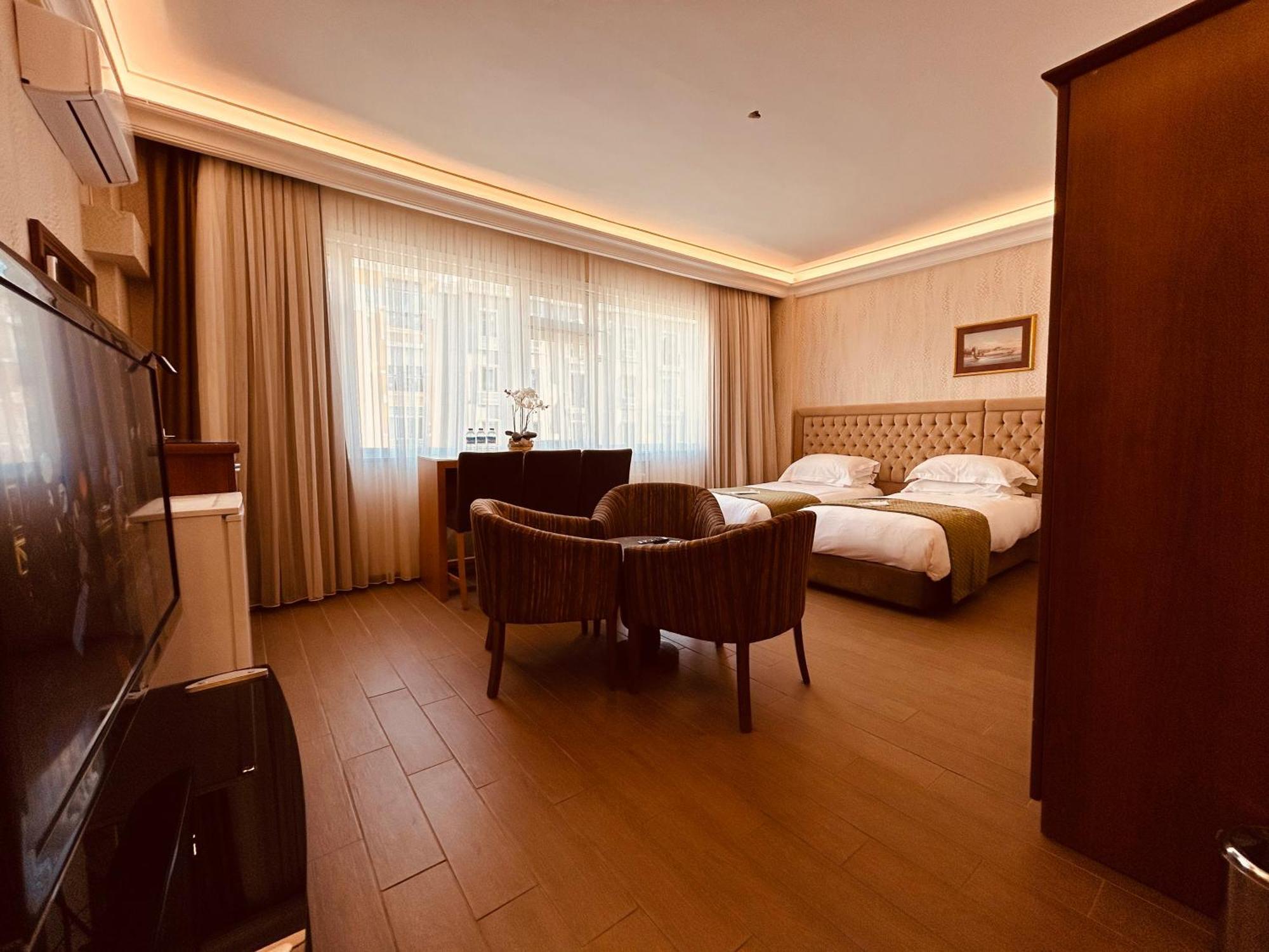 Lily Rooms Istanbul Exterior foto