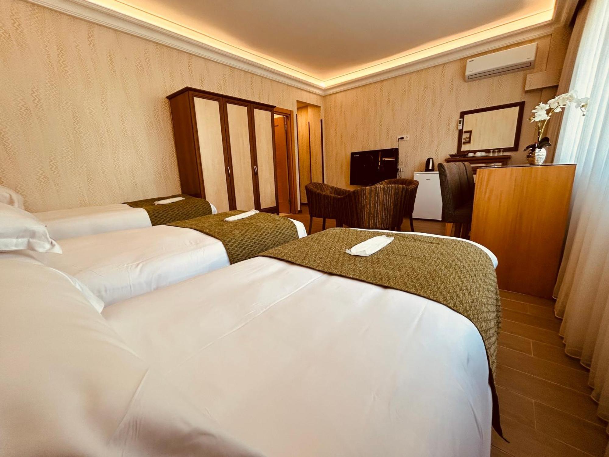 Lily Rooms Istanbul Exterior foto