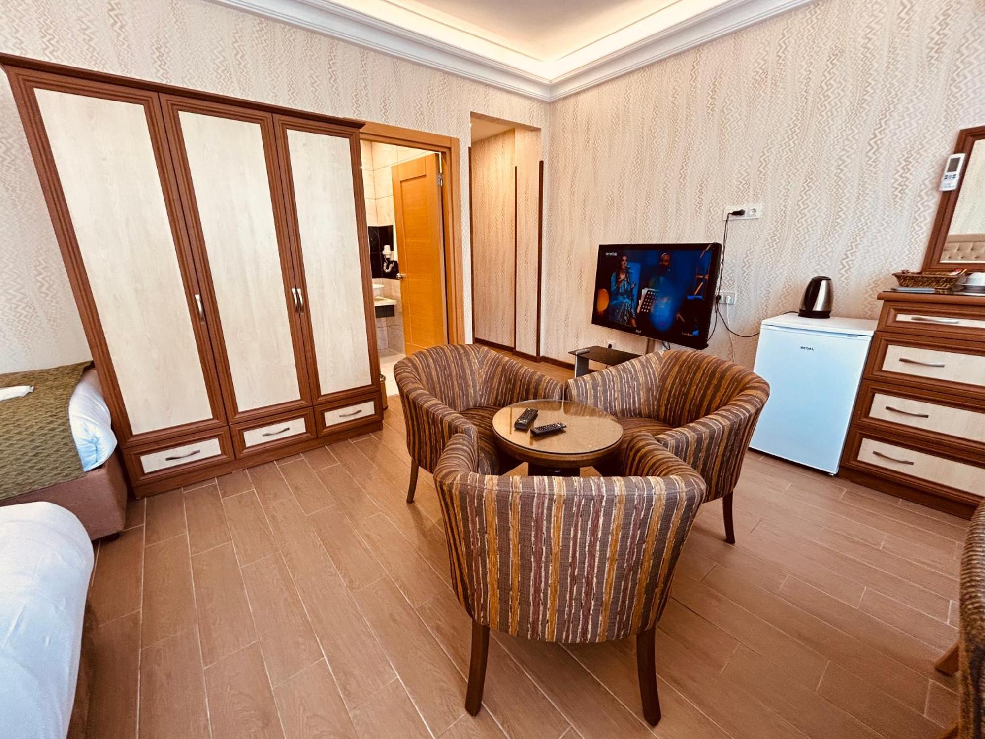 Lily Rooms Istanbul Exterior foto