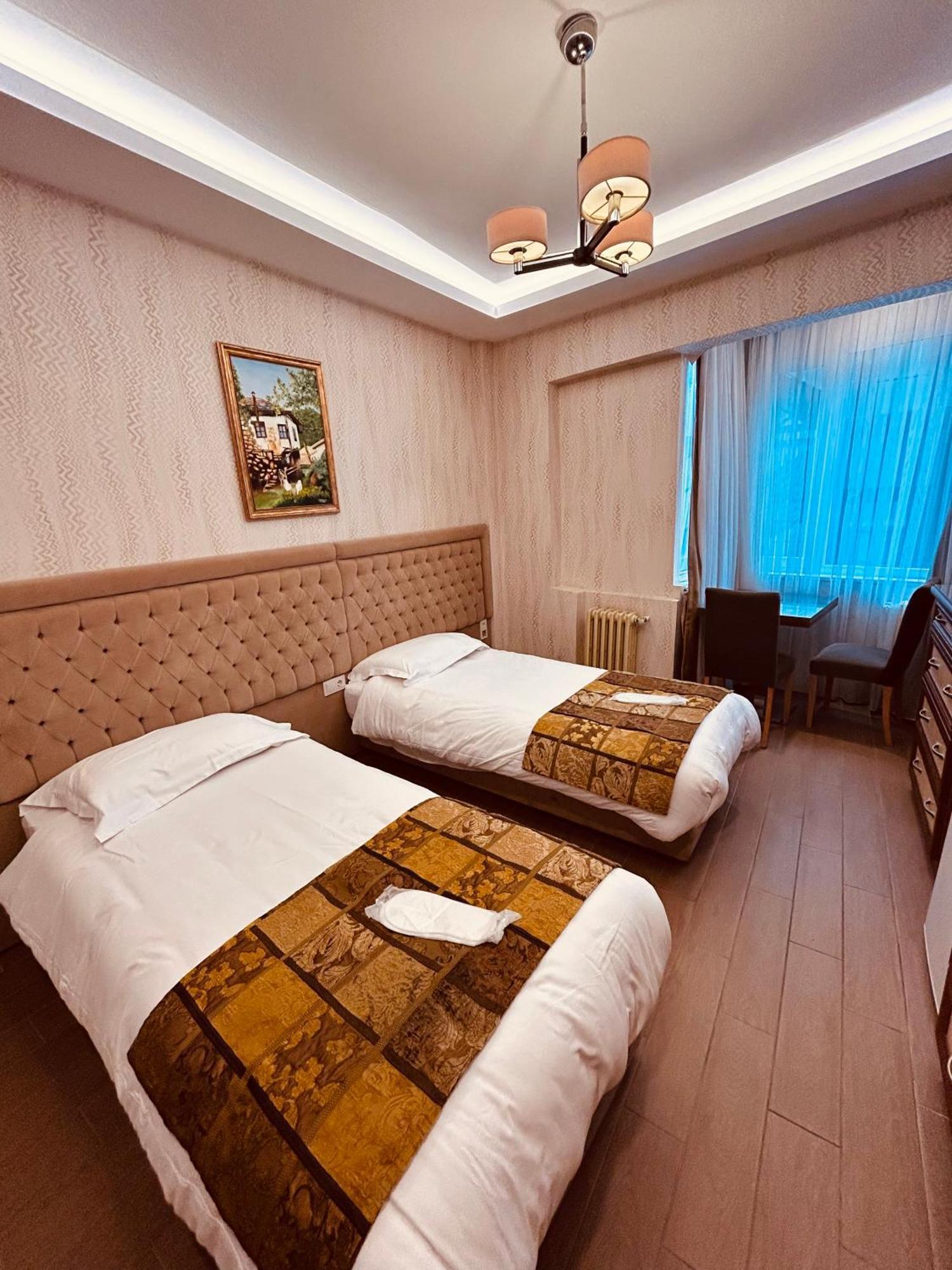 Lily Rooms Istanbul Exterior foto